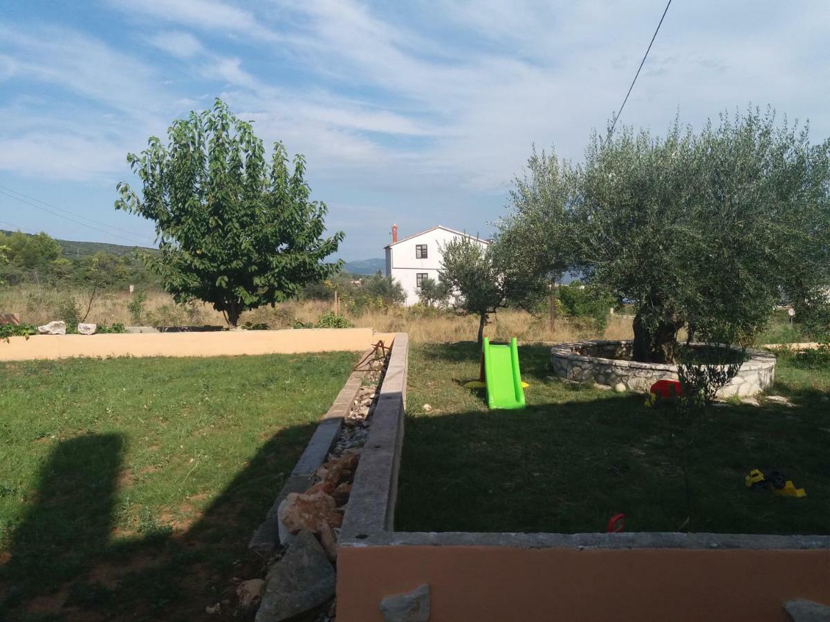 Fortuna Apartment Slivnica Екстериор снимка
