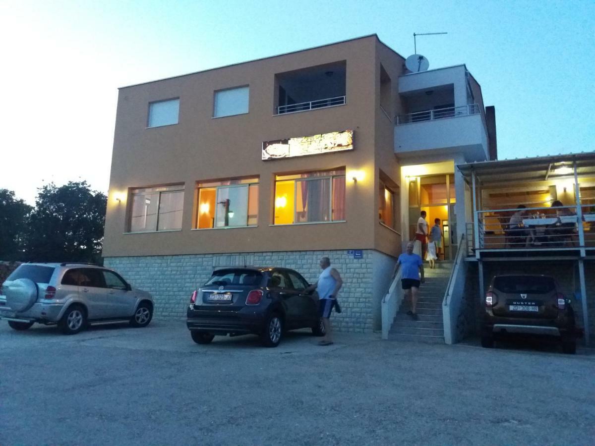 Fortuna Apartment Slivnica Екстериор снимка