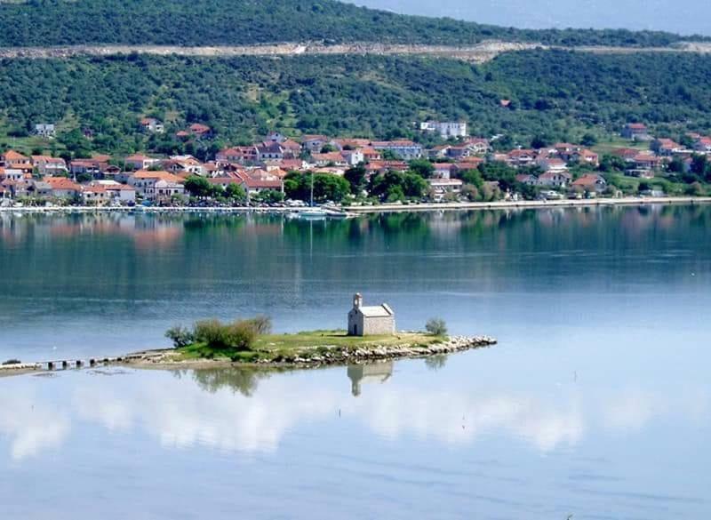 Fortuna Apartment Slivnica Екстериор снимка